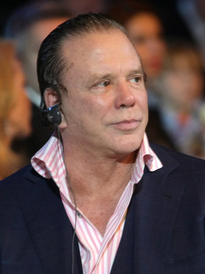 Ο ηθοποιός Mickey Rourke, ο οποίος αντιμετωπίζει έξωση λόγω χρεών.