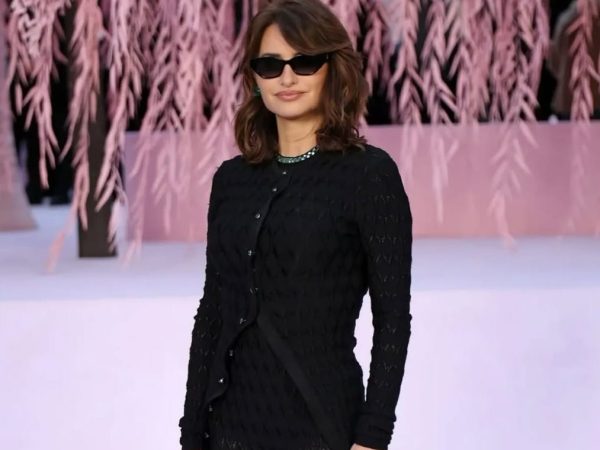 Η Nancy Meyers επιστρέφει μετά από 11 χρόνια με all star χριστουγεννιάτικη κωμωδία