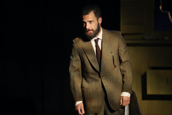 «Η Τελευταία Απολογία του Νίκου Κοεμτζή» του Βαγγέλη Γέττου, σε σκηνοθεσία Κώστα Κιμούλη