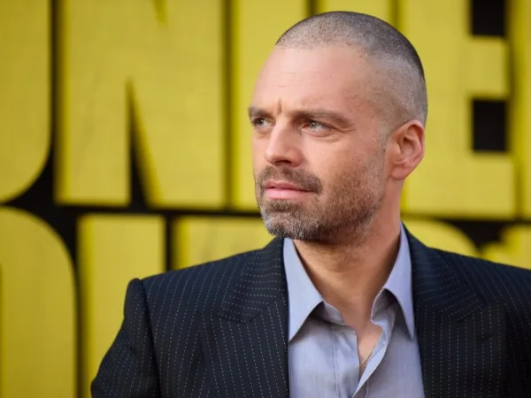 Ο ηθοποιός Sebastian Stan, ο οποίος βρίσκεται σε συζητήσεις για την ταινία The Batman Part II.