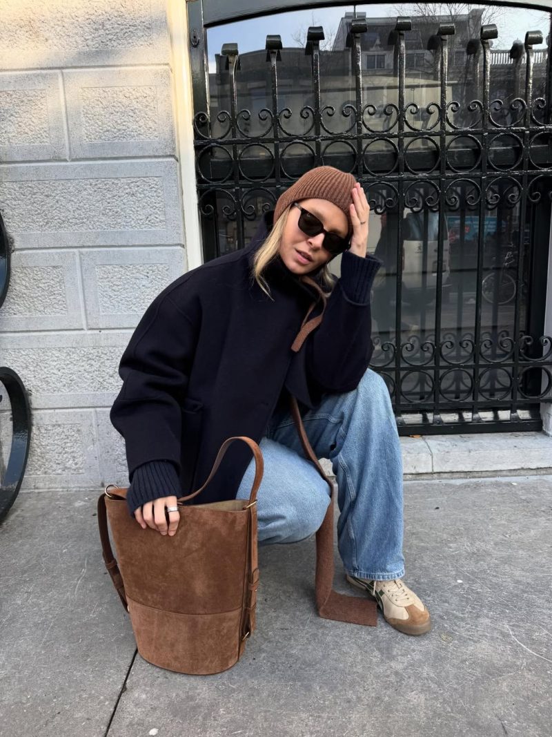 suede_sneakers