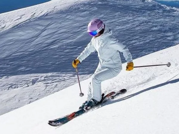 Extreme Sports Lovers: Αυτά είναι τα 4 ζώδια που κάθε ΣΚ είναι για σκι στην Αράχωβα
