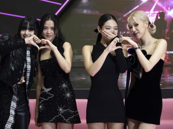 Οι BLACKPINK, ο πρώτος καλλιτέχνης που ξεπέρασε τους 100 εκατομμύρια συνδρομητές στο YouTube
