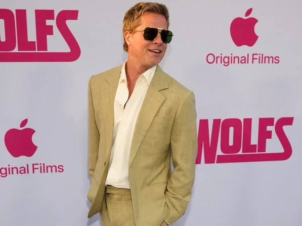 Ο Brad Pitt στα γυρίσματα της νέας του ταινίας στην Ύδρα την Καθαρά Δευτέρα.