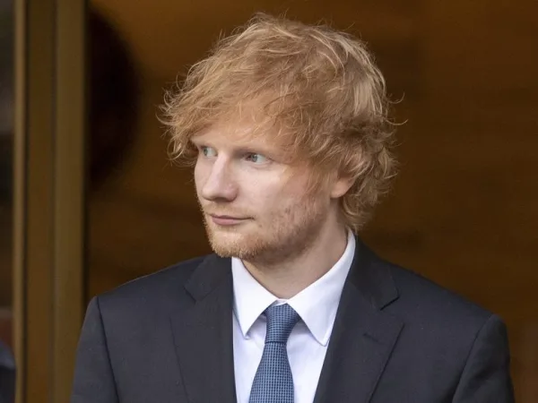 Ο τραγουδιστής Ed Sheeran σε φωτογραφία από το ΑΠΕ-ΜΠΕ για το άρθρο σχετικά με τη ζωή του χωρίς κινητό.
