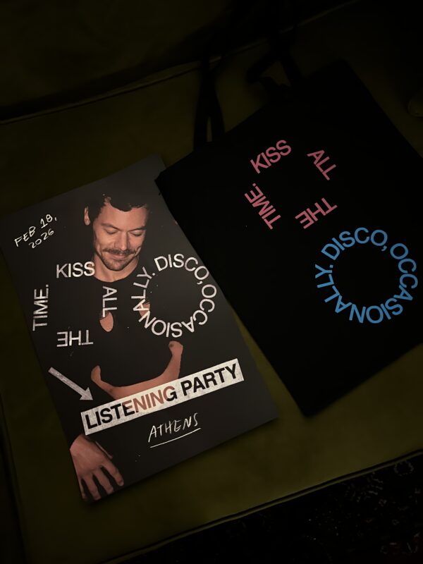 Μπήκαμε στο exclusive listening party του νέου album του Harry Styles στην Αθήνα