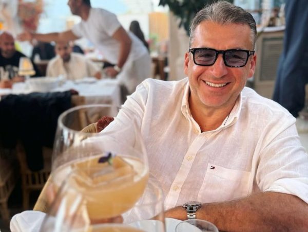 Ο Γιώργος Λιάγκας στο J2US με ρόλο-έκπληξη