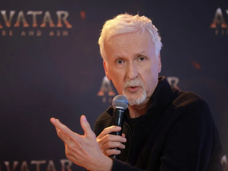 Ο σκηνοθέτης James Cameron σε επίσημη εμφάνιση.