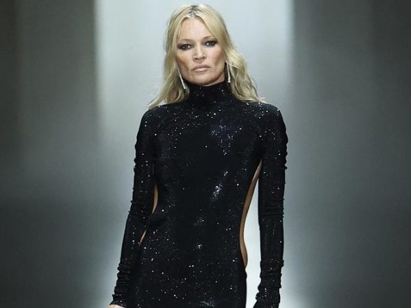 Η Kate Moss έκλεισε με τον πιο sexy τρόπο το πρώτο runway του Demna Gvasalia για τον οίκο Gucci