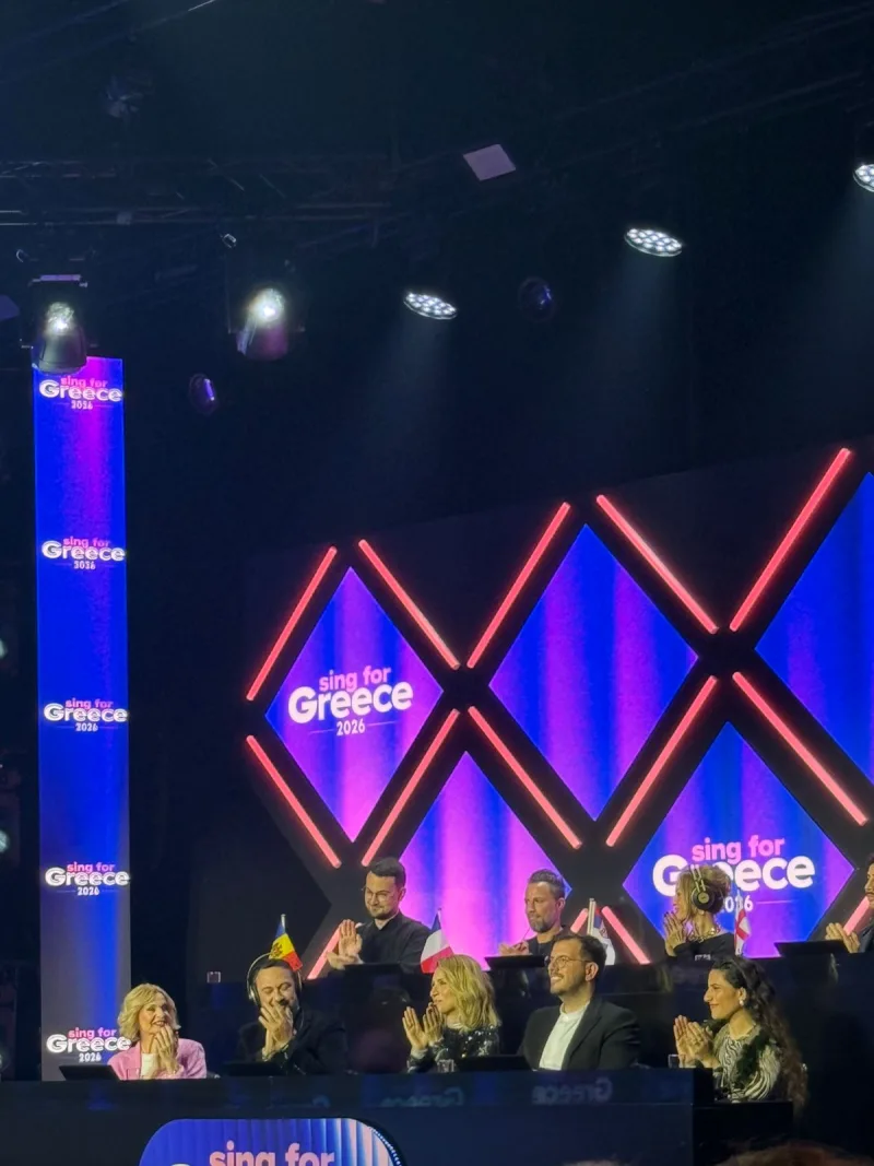 Η έναρξη του Sing for Greece 2026 με τους κριτές να απολαμβάνουν το party αφιερωμένο στη Eurovision.