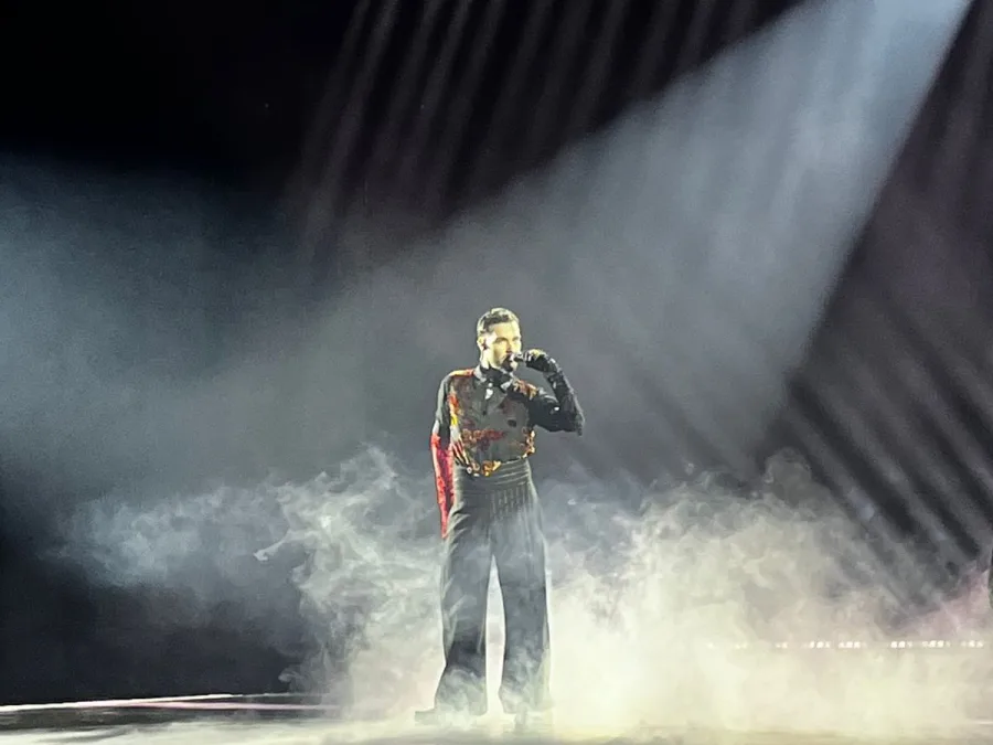 Ο LeroyBroughtFlowers στη σκηνή του Sing for Greece 2026.