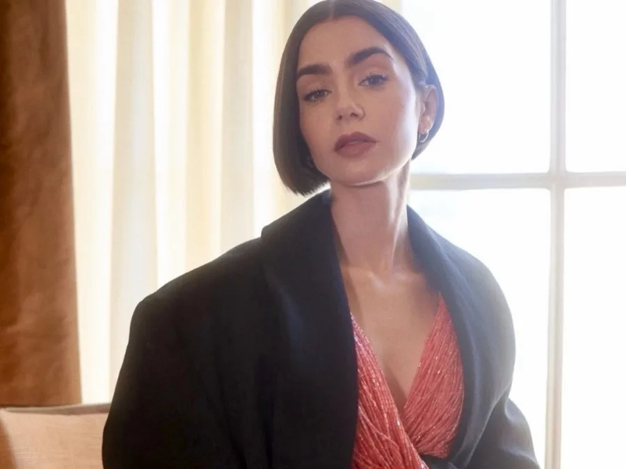 lily_collins