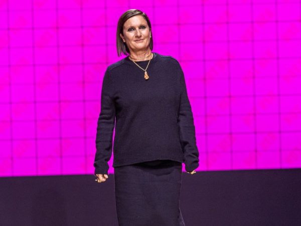 Η Maria Grazia Chiuri επιστρέφει στον οίκο Fendi και «ανοίγει» ένα νέο κεφάλαιο