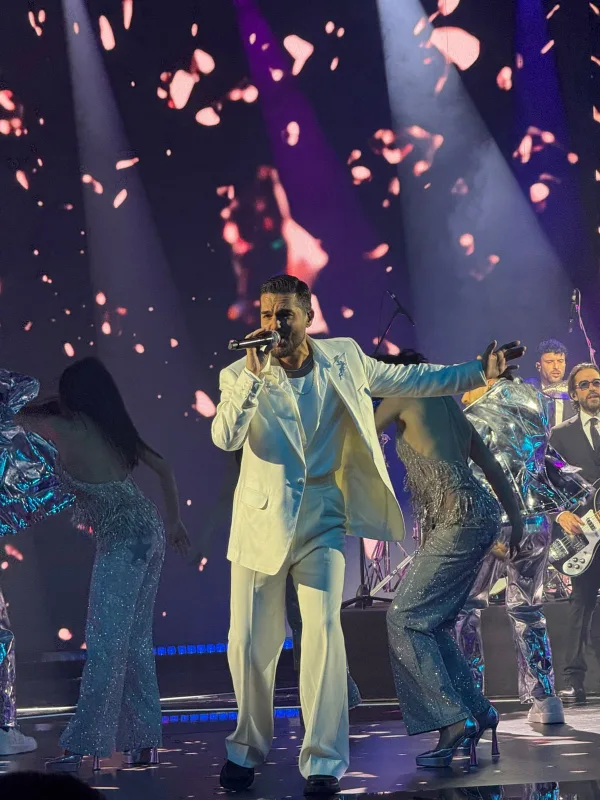 Ο Χρήστος Μάστορας στη σκηνή του Sing for Greece 2026