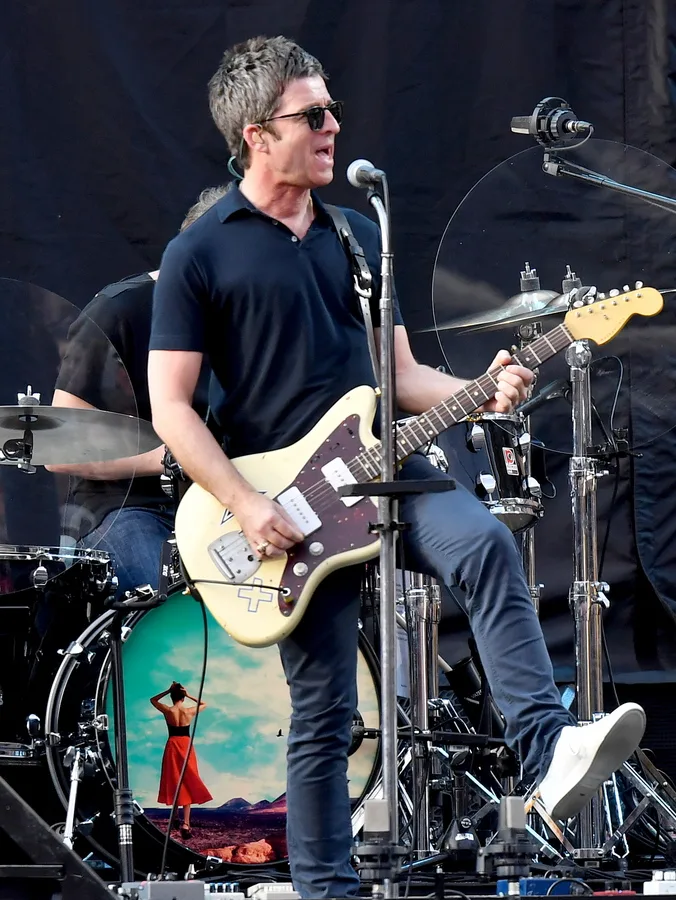 Ο Noel Gallagher σε φωτογραφία του ΑΠΕ-ΜΠΕ με αφορμή τη βράβευσή του ως Τραγουδοποιός της Χρονιάς στα BRITs 2026.