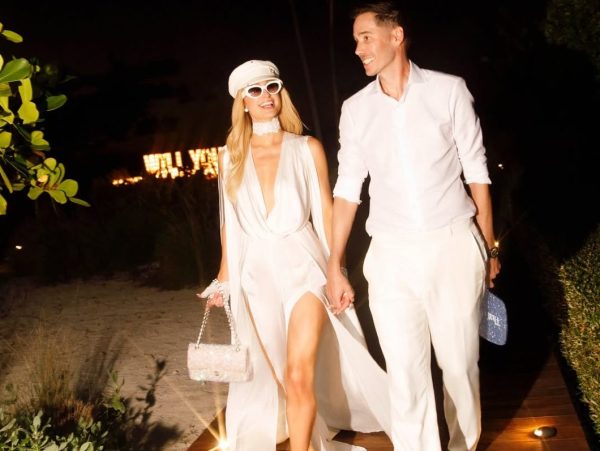 Paris Hilton: Μετά από 5 χρόνια γάμου, ο σύζυγός της της έκανε ξανά πρόταση