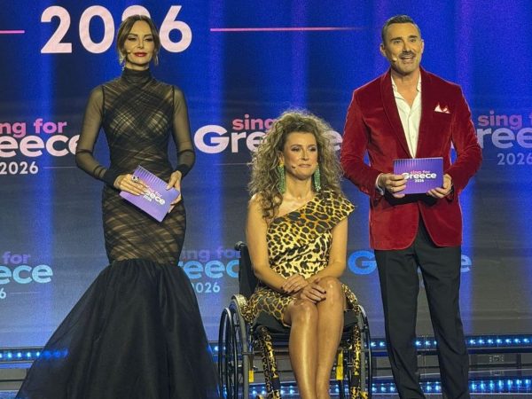 Sing for Greece 2026: Η εντυπωσιακή έναρξη του Μεγάλου Τελικού ήταν ένα party αφιερωμένο στη Eurovision