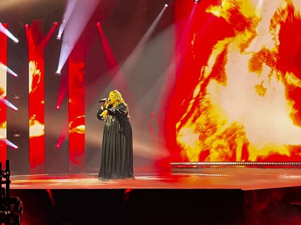 Sing for Greece 2026: Η Stella Kay «φώτισε» τη σκηνή με το «You Are The Fire»
