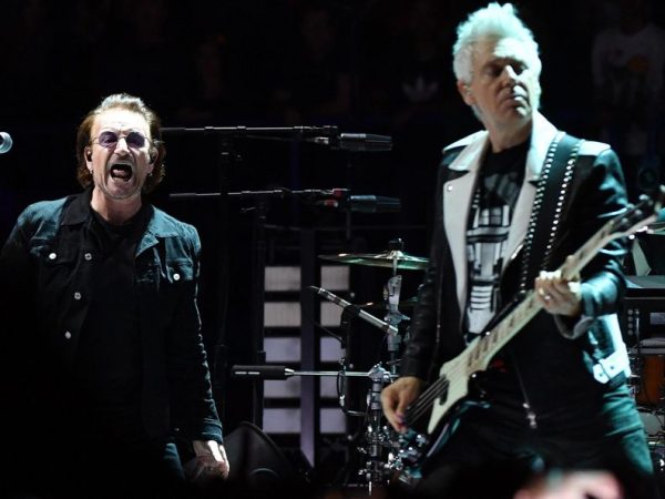 O Bono και U2 επιστρέφουν με πολιτικό EP με τη συμμετοχή του Ed Sheeran