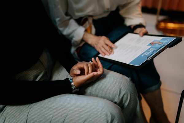 Τα 3 πράγματα που πρέπει να αφαιρέσεις άμεσα από το βιογραφικό σου
