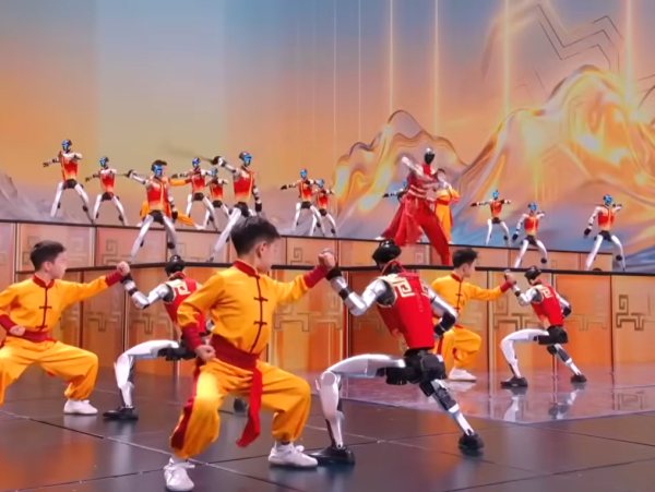 Ρομπότ χορεύουν kung fu στο Spring Festival Gala – Δες το video από το μεγαλύτερο τηλεοπτικό show του πλανήτη