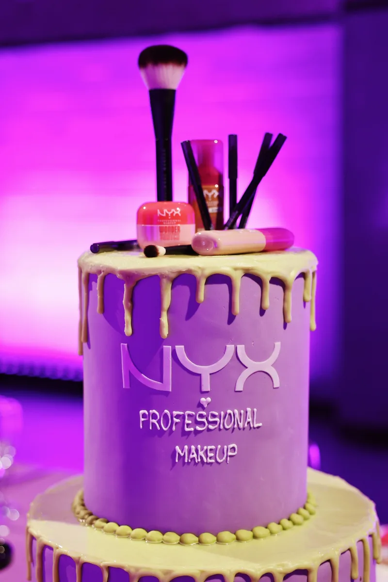 Στιγμιότυπο από το beauty event της NYX Professional Makeup στο Ρομάντσο για το νέο Make ‘Em Wonder Foundation.