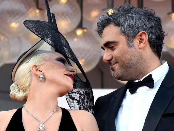 Η Lady Gaga αποκαλύπτει ότι ο γάμος με τον Michael Polansky πλησιάζει