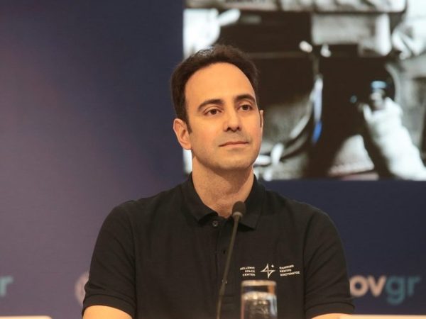 Το ελληνικό space story ξεκινά με τον Αδριανό Γολέμη να είναι ο πρώτος Έλληνας αστροναύτης