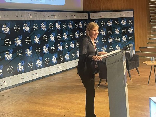 Αμαλία Κυπαρίσση στο MAD Forum 2026: «Το 56% των πολιτών ενημερώνεται από τα social media»
