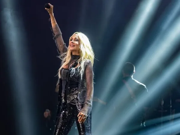 anna_vissi