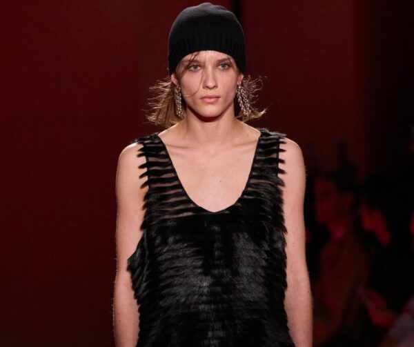 O οίκος Bottega Veneta επέστρεψε στο Instagram μετά από 5 χρόνια απουσίας