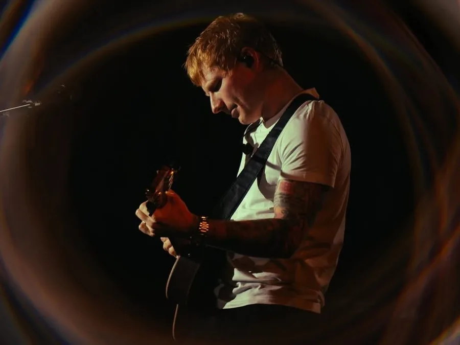 Πορτρέτο του Ed Sheeran από τον επίσημο λογαριασμό του στο Instagram.