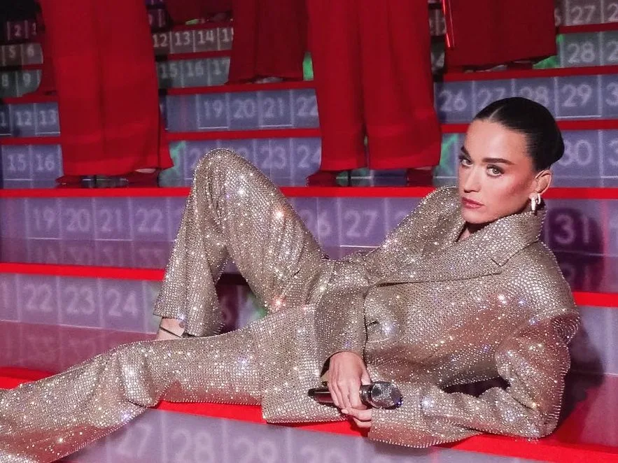 Η Katy Perry ποζάρει σε φωτογραφία από τον προσωπικό της λογαριασμό στο Instagram.