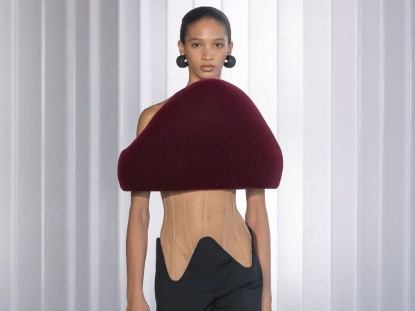 Jean Paul Gaultier FW 26-27: Τολμηρά bodysuits και φουτουριστικές κούκλες στο catwalk