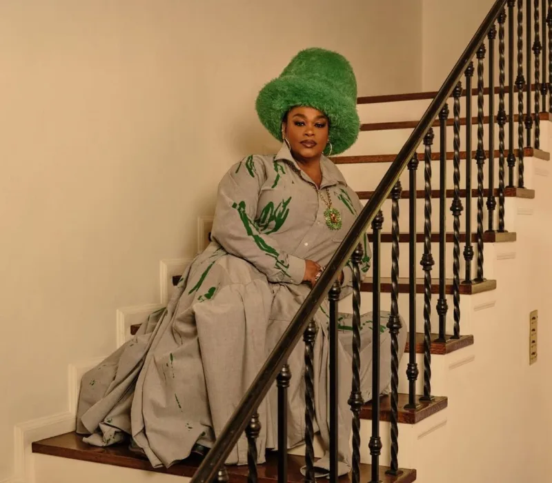 Η τραγουδίστρια Jill Scott σε φωτογραφία από τον επίσημο λογαριασμό της στο Instagram.