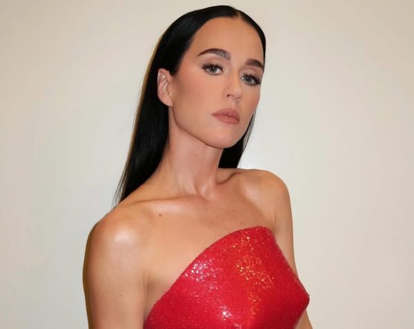 Θες το glass skin της Katy Perry; Αυτές οι 5 μάσκες προσώπου θα σε βοηθήσουν να το πετύχεις