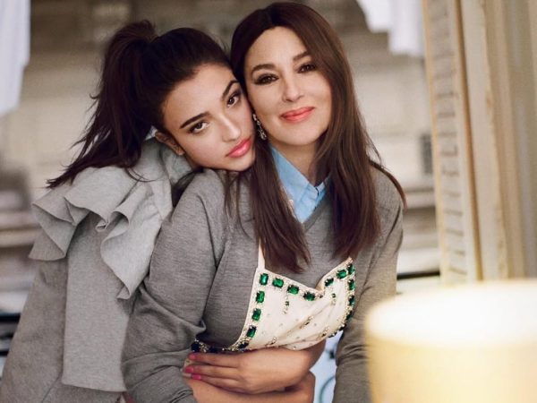 Η κόρη της Monica Bellucci, Léonie Cassel στο πρώτο της εξώφυλλο στη Vogue Italia