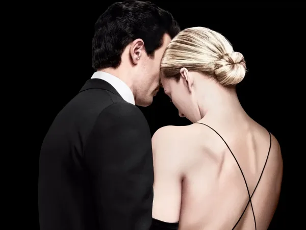 Ο έρωτας του John F. Kennedy Jr. και της Carolyn Bessette σπάει κάθε ρεκόρ streaming