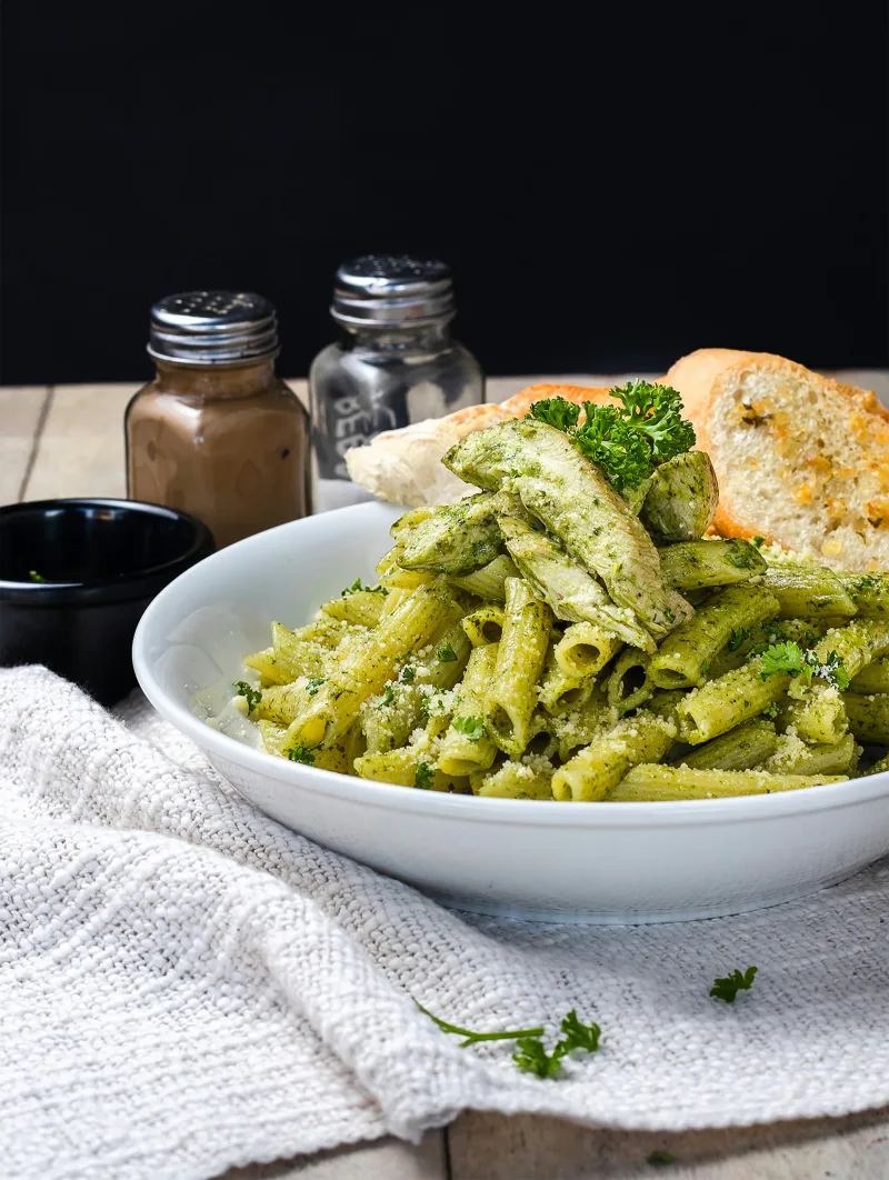makaronada_pesto