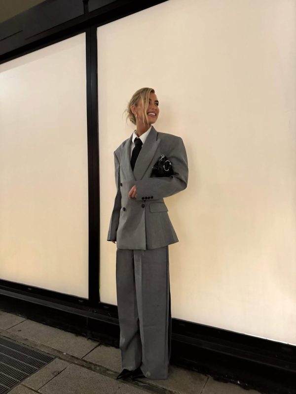 outfit_grafeio