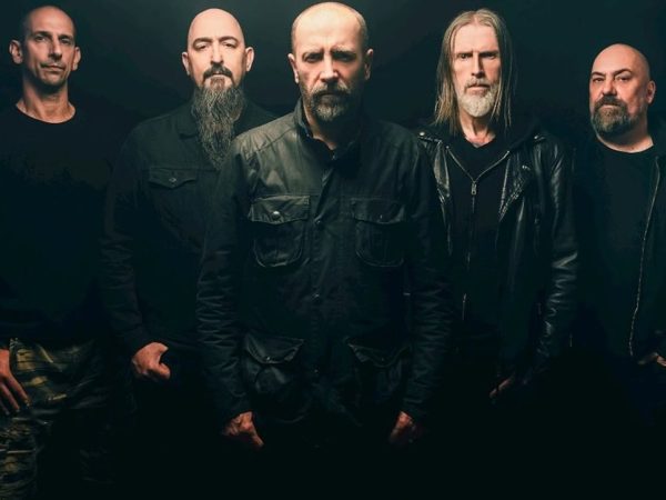 Οι Paradise Lost στην Αθήνα για μια μεγάλη βραδιά σκοτεινού metal