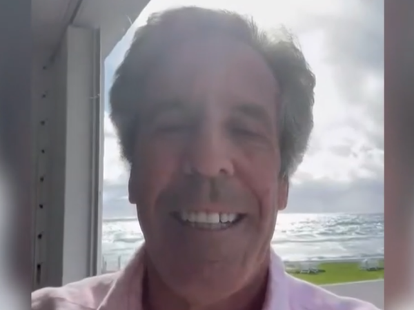 Palm Beach Pete: Ο συνταξιούχος που έγινε viral λόγω ομοιότητας με τον Jeffrey Epstein