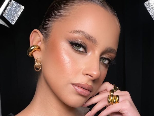 Messy smokey eye: Το makeup trend που αγαπούν οι beauty lovers του TikTok