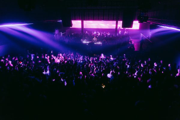 Το SOLACE Pre-Party στο Universe Athens: μια νύχτα όπου η μόδα, το rave και η κοινότητα συναντήθηκαν