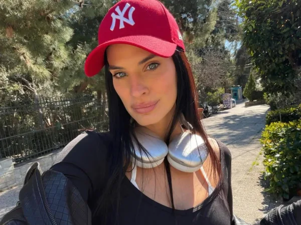 Η Χριστίνα Μπόμπα σε φωτογραφία από τον προσωπικό της λογαριασμό στο Instagram.