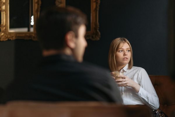 Τι συμβαίνει στον εγκέφαλο όταν βλέπεις τον πρώην σου μετά από καιρό