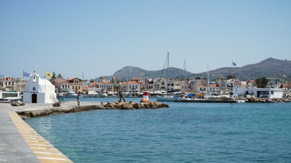 5 κοντινοί καλοκαιρινοί προορισμοί στην Αθήνα ιδανικοί για Σαββατοκύριακο