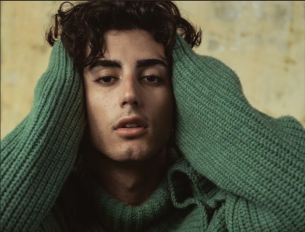 «I Play Rocky»: Ο Anthony Ippolito στον πιο καθοριστικό ρόλο της χρονιάς ως νεαρός Sylvester Stallone