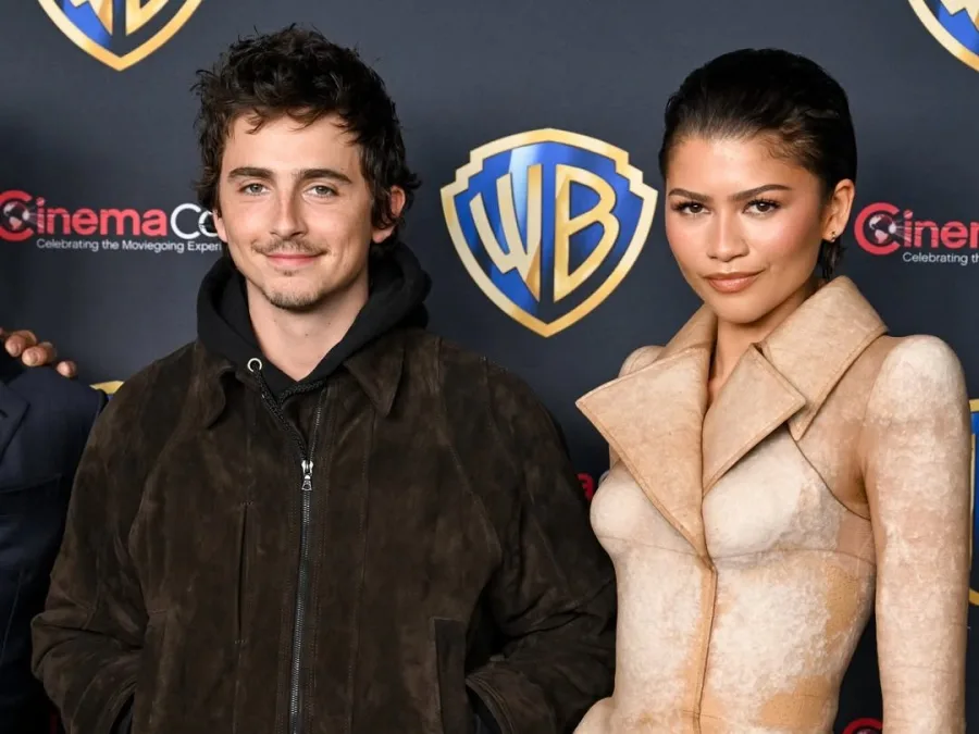 Η Zendaya και ο Timothée Chalamet στο CinemaCon στο Las Vegas για το Dune 3, επιβεβαιώνοντας τη δυναμική τους.