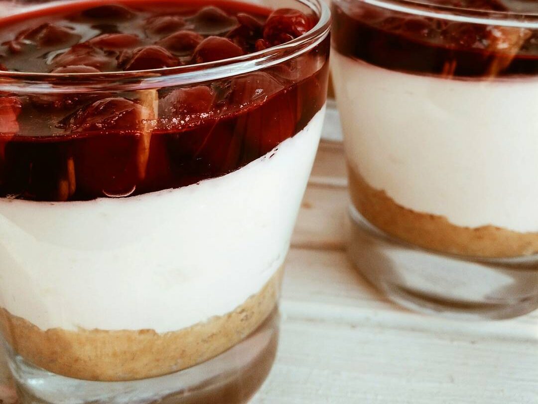 Το πιο εύκολο cheesecake με 3 υλικά